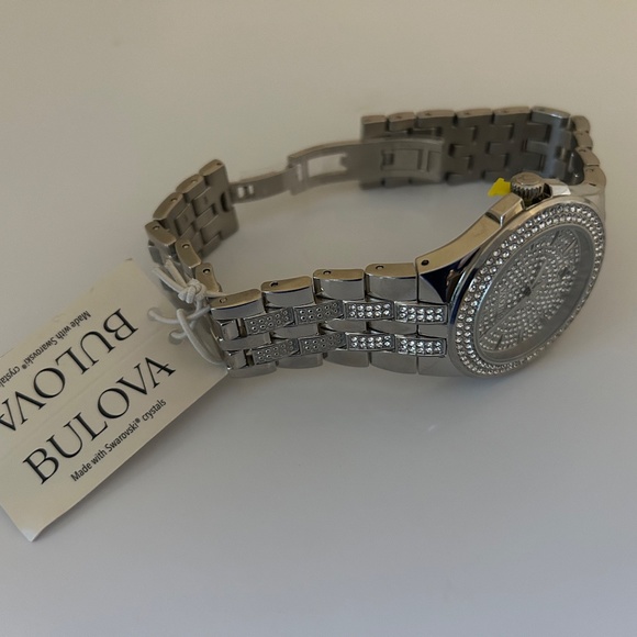 Bulova watch - Picture 4 of 5